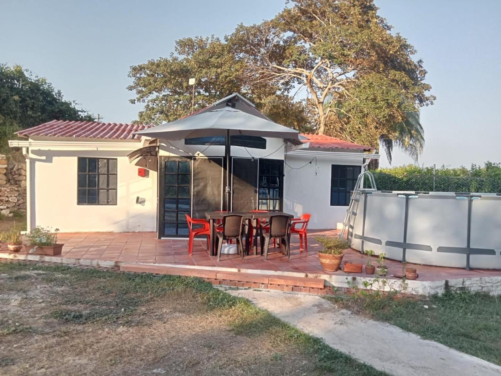 Cabana Campestre De Con Piscina, Cocina, Y Wifi. Villa Carmen de Apicala Exterior photo